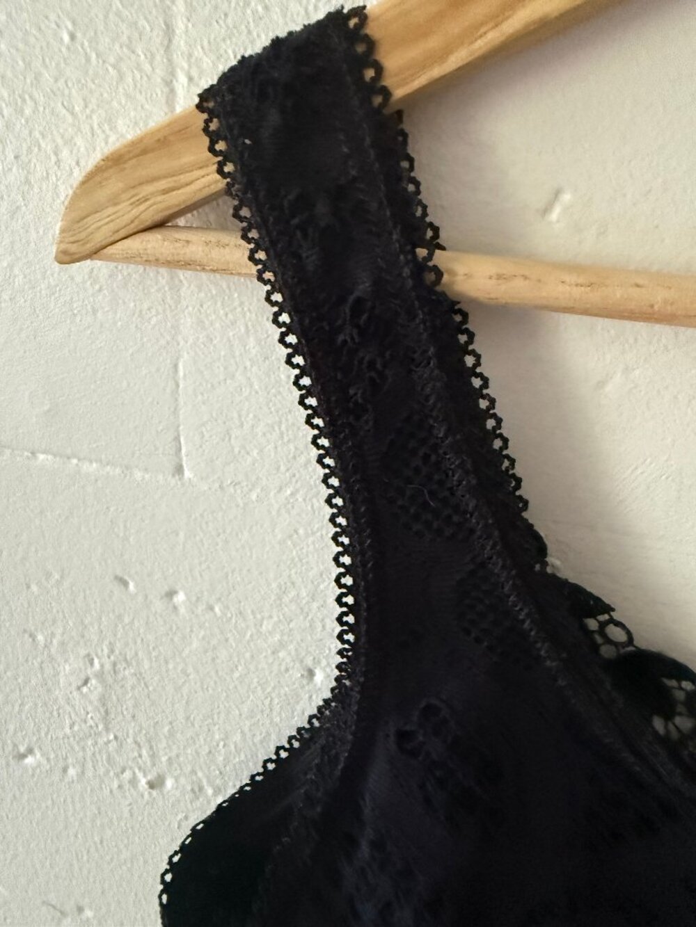 Ariane | Y2K Black Lace Flower Camisole | Whimsy Fairycore Goth | Small - Picture 8 of 10